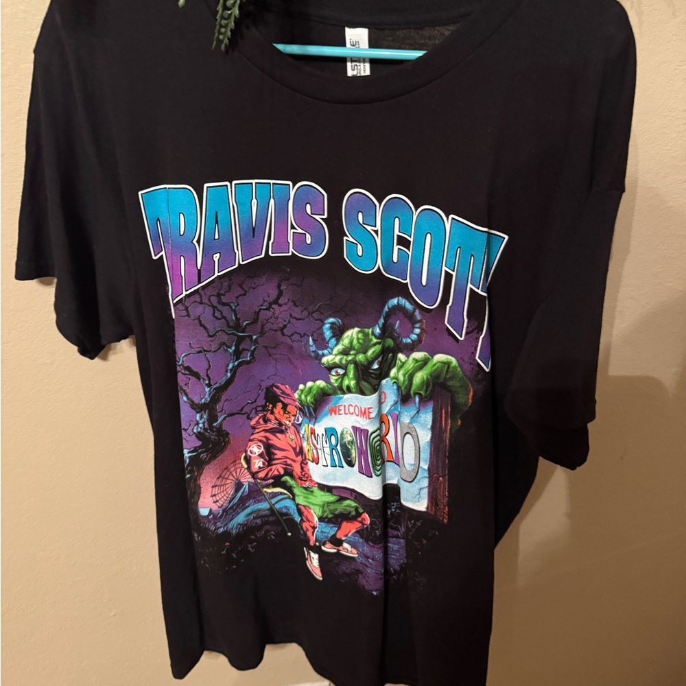 🎪Travis Scott Tee ASTROWORLD 🌎